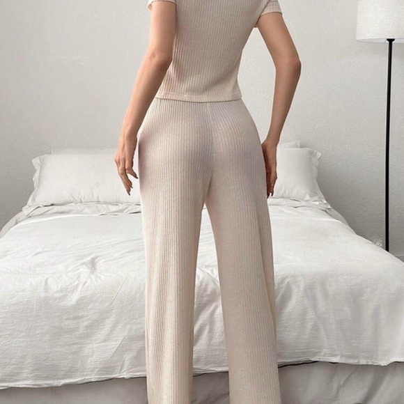 Women's V-Neck Lace Patchwork Button-Front Short Sleeve & Pants Pajama Set - Picture 2 of 4